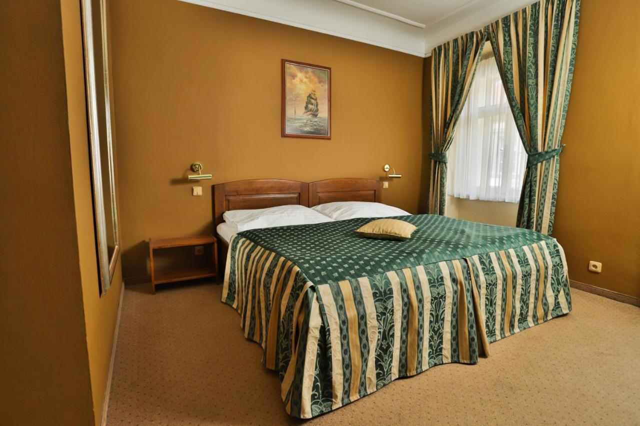 U Schnellu Hotel Prague Exterior photo