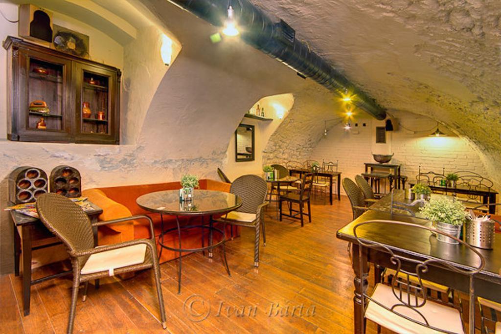 U Schnellu Hotel Prague Exterior photo